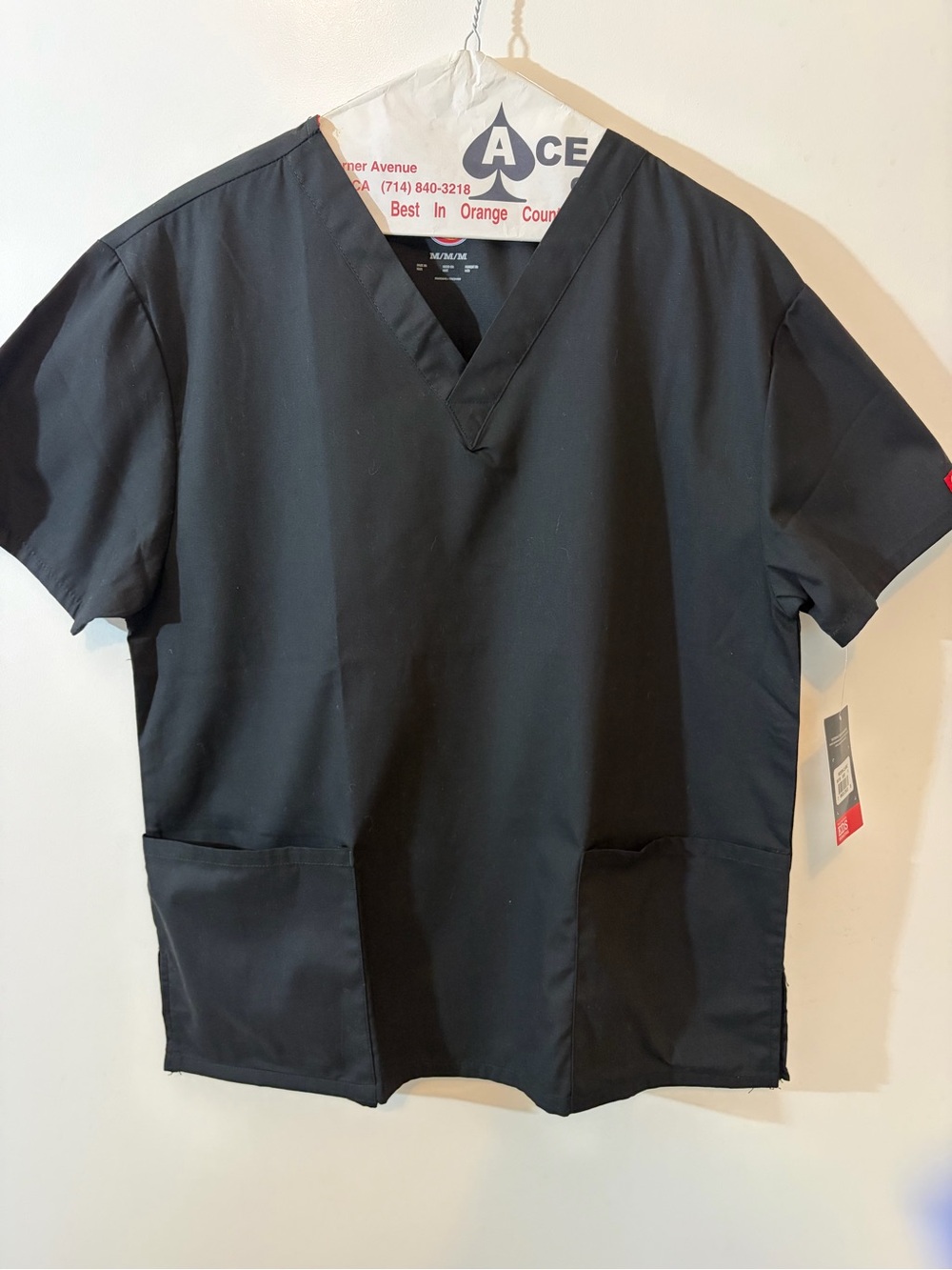 Dickies EDS Signature Scrub Top Black Medium Modern Classic NWT
